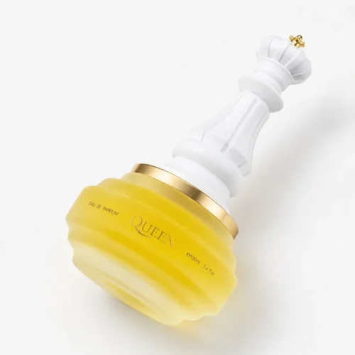 Armaf Checkmate Queen — label_closeup